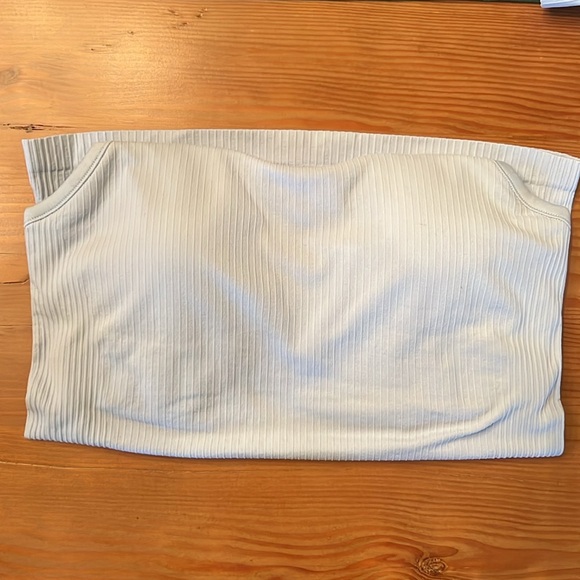 NWT Yoga Racerback Tanktop - Size L - Picture 4 of 5